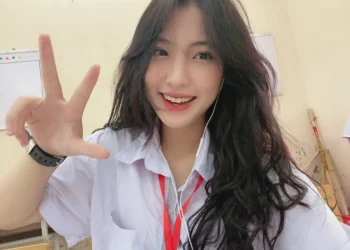 Những câu thả thính tên Liên hay