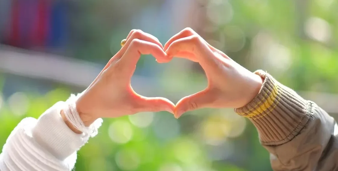 Những câu thả thính nhưng không yêu